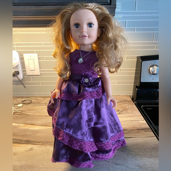 JOURNEY GIRL DOLL - Picture 2 of 3